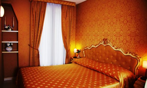 10.letto.finestra